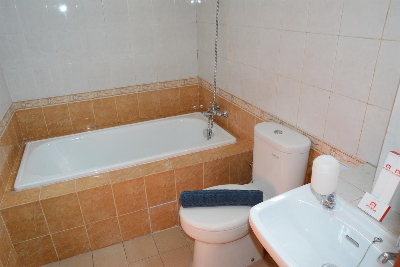 3Br Grand Palace With Private Bathtub By Travelio Jakarta Eksteriør billede